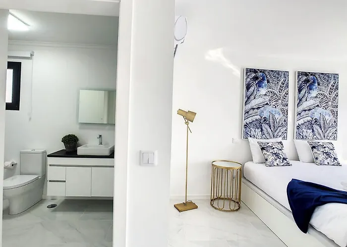 Villa Casa Dos Amores By Lovelystay Calheta (Madeira)