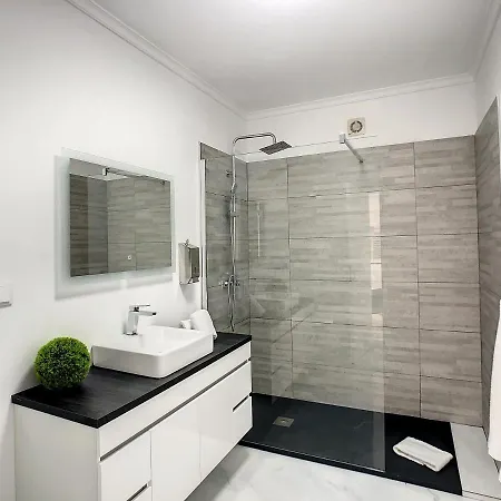 Casa Dos Amores By Lovelystay Calheta (Madeira)