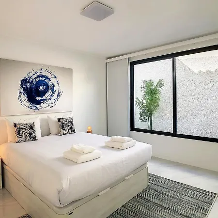 Casa Dos Amores By Lovelystay Villa Calheta (Madeira)