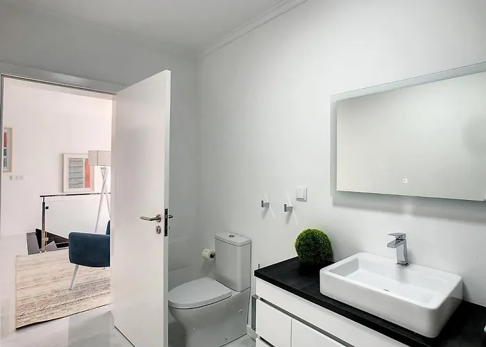 Casa Dos Amores By Lovelystay * Calheta (Madeira)