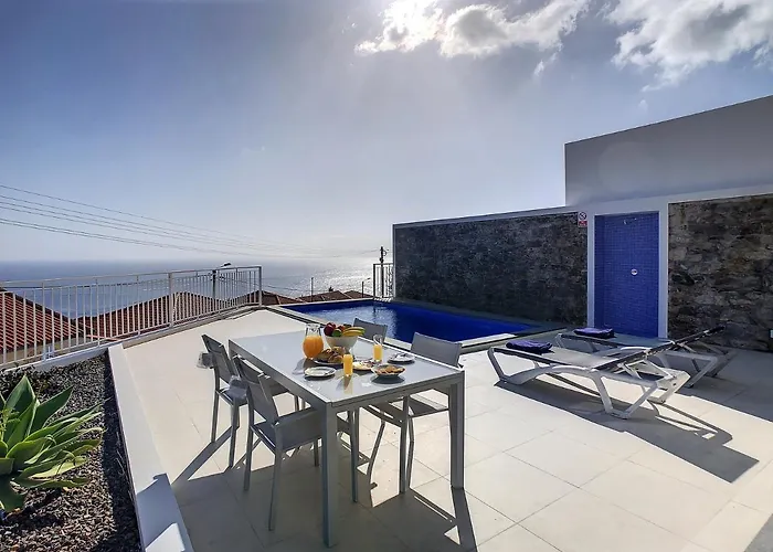 Casa Dos Amores By Lovelystay Calheta (Madeira)